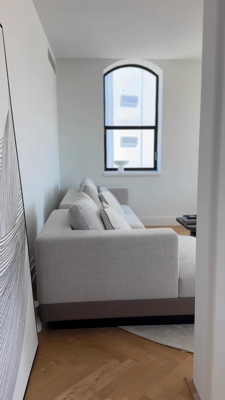 Filmed in this residence · Living, dining and kitchen
